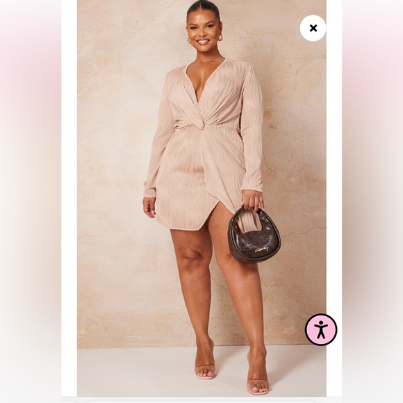 Pretty little thing plus size plus stone plisse wrap front dress long sleeve - Picture 6 of 7